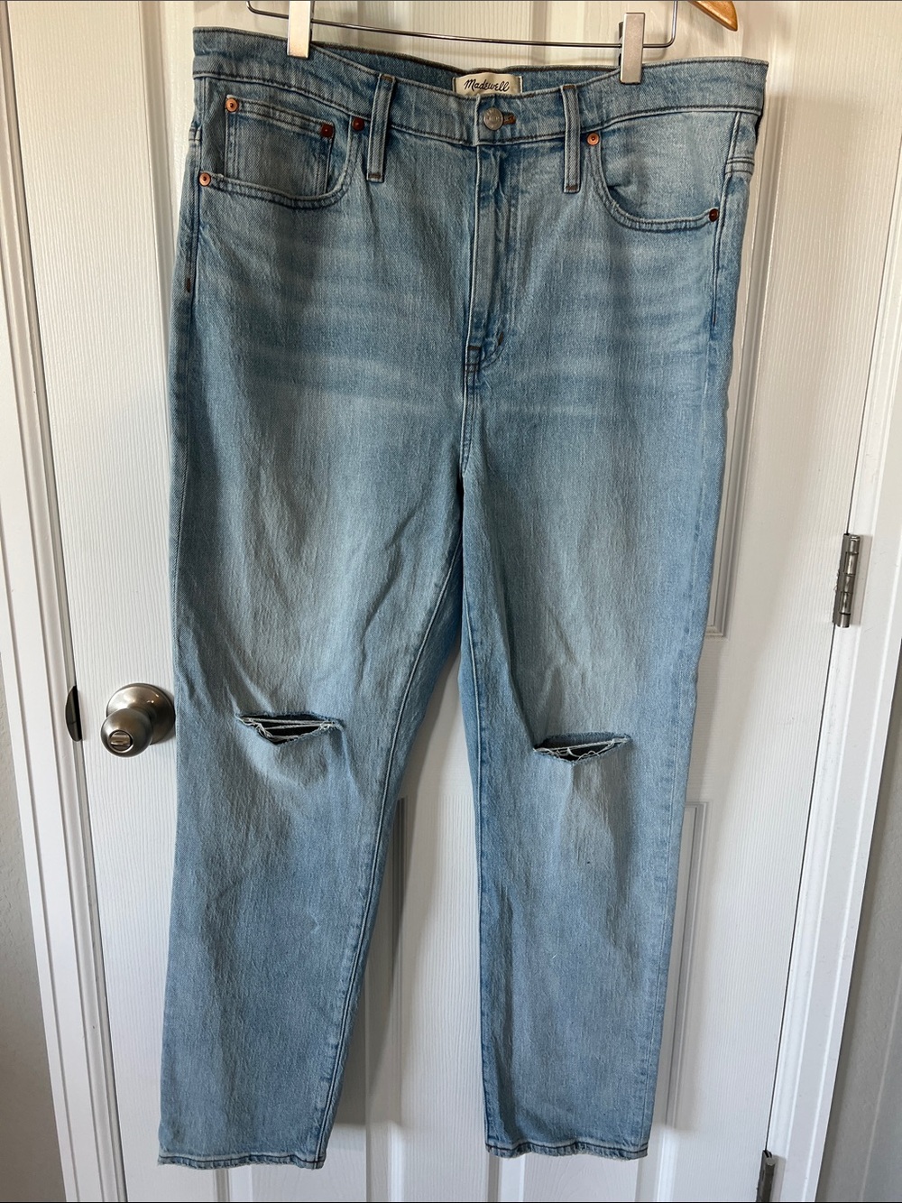 Madewell The High-Rise Slim Crop Boyjean Light Wash Distressed Jeans 32T NWT